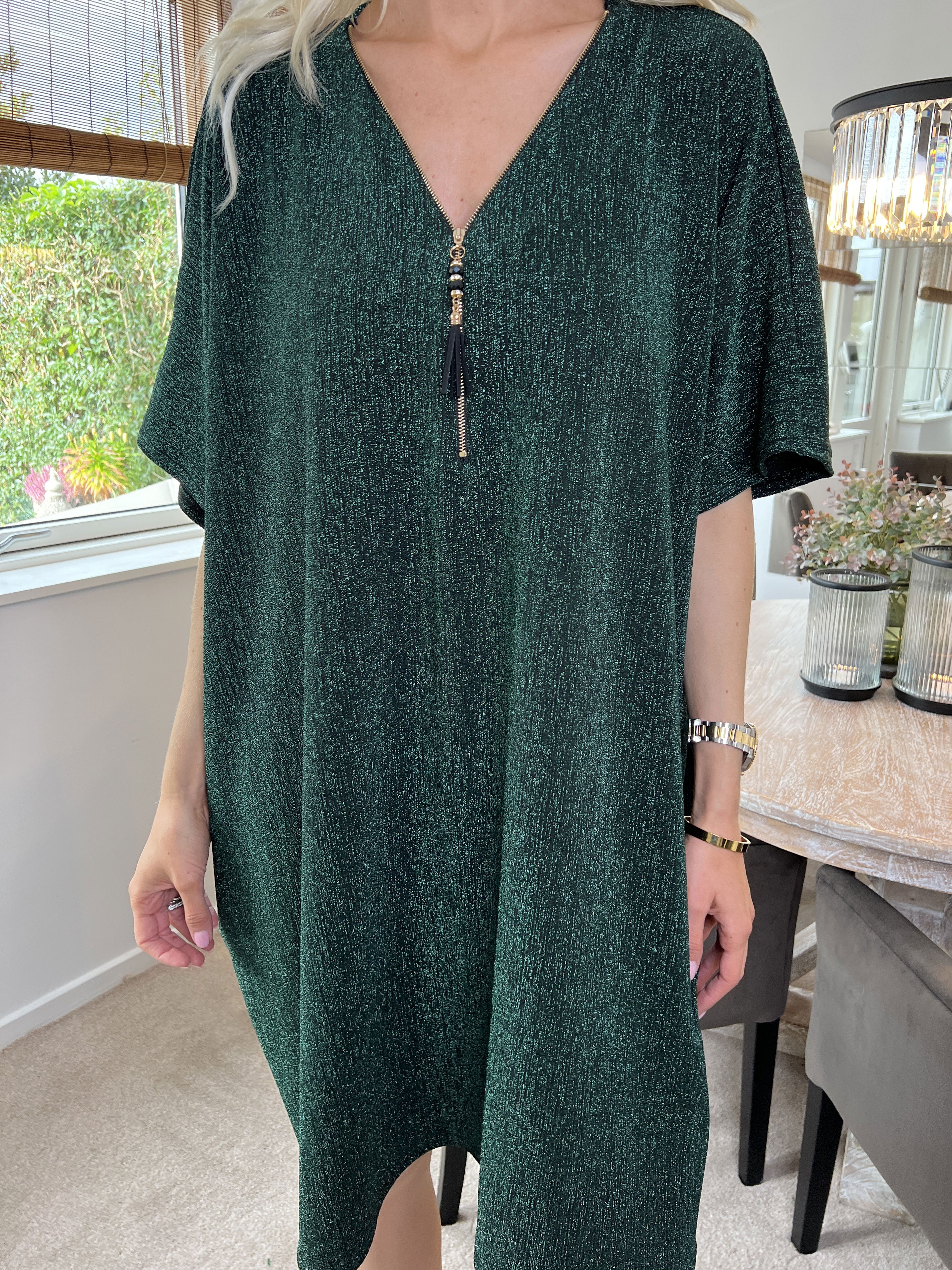 Mayte - Fin glimmerkjole med lynlås